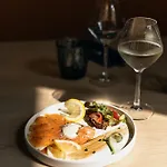 Kyriad Centre - Restaurant Moze