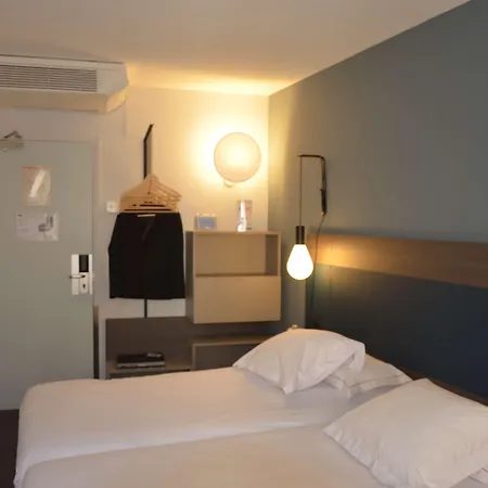 Hotell Kyriad Centre - Restaurant Moze