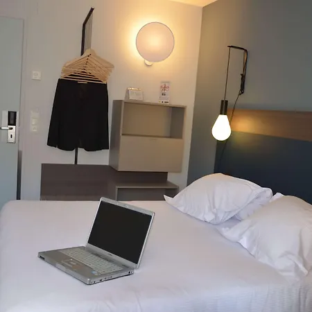Kyriad Centre - Restaurant Moze 3* Metz