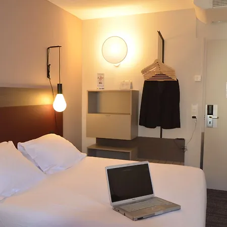 Kyriad Centre - Restaurant Moze