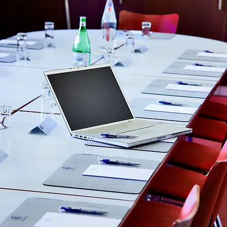 ホテル Kyriad Centre - Restaurant Moze