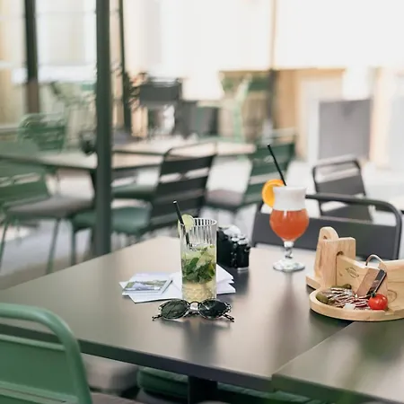 Kyriad Centre - Restaurant Moze ホテル メス