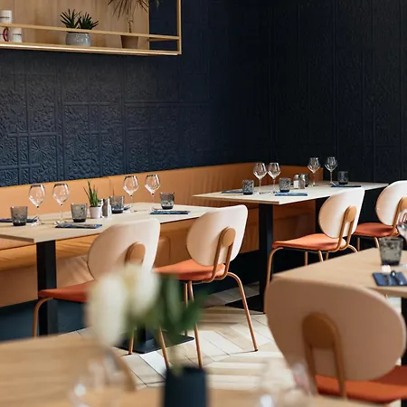 Hotell Kyriad Centre - Restaurant Moze