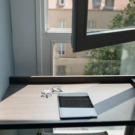 Kyriad Centre - Restaurant Moze 3*