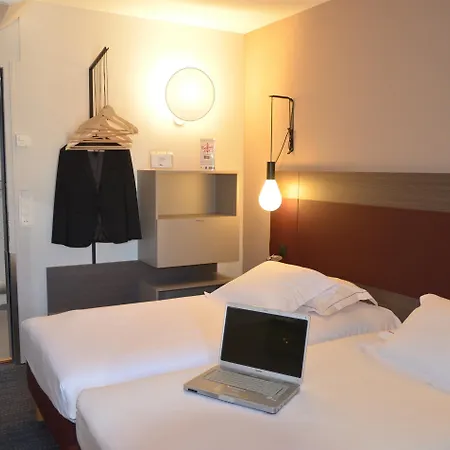 Kyriad Centre - Restaurant Moze Hotell Metz