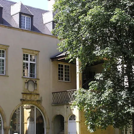 Kyriad Centre - Restaurant Moze Hotel 3*