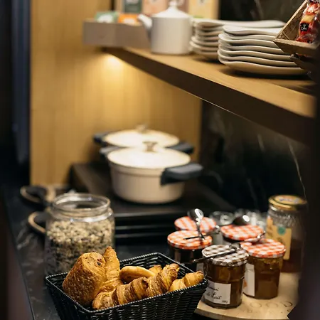 Kyriad Centre - Restaurant Moze 3*