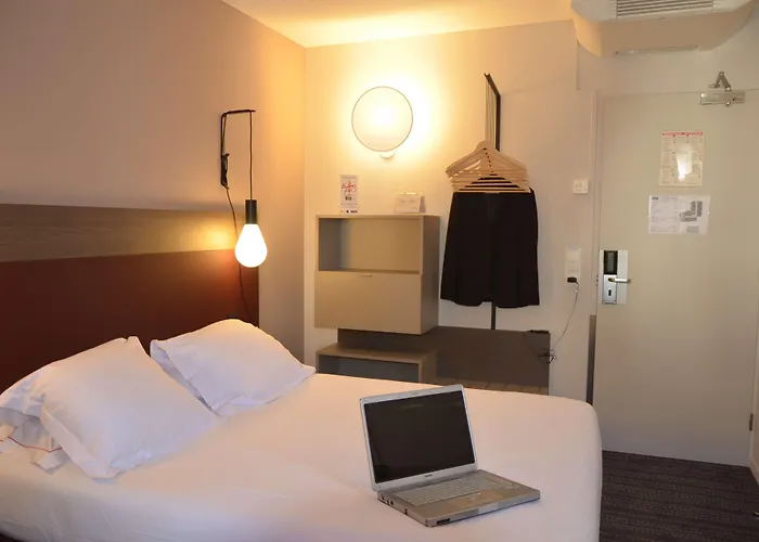 Kyriad Centre - Restaurant Moze