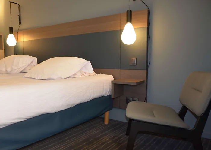 Отель Kyriad Centre - Restaurant Moze