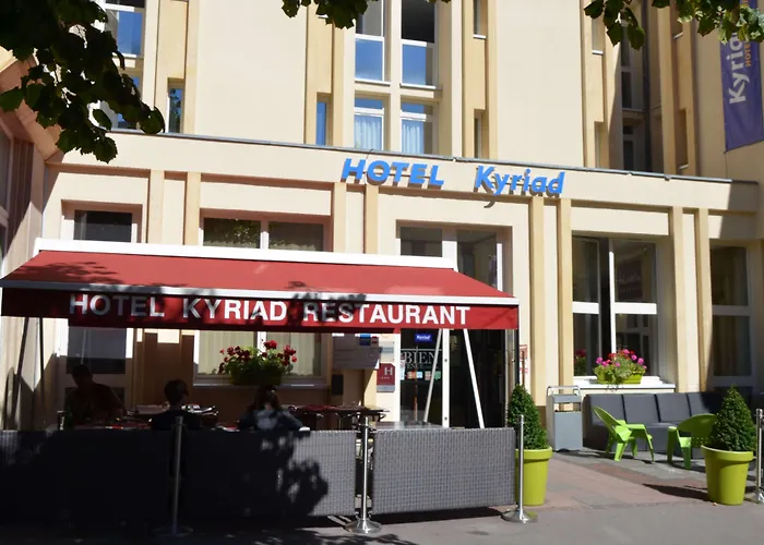 Hotel Kyriad Centre - Restaurant Moze 3*