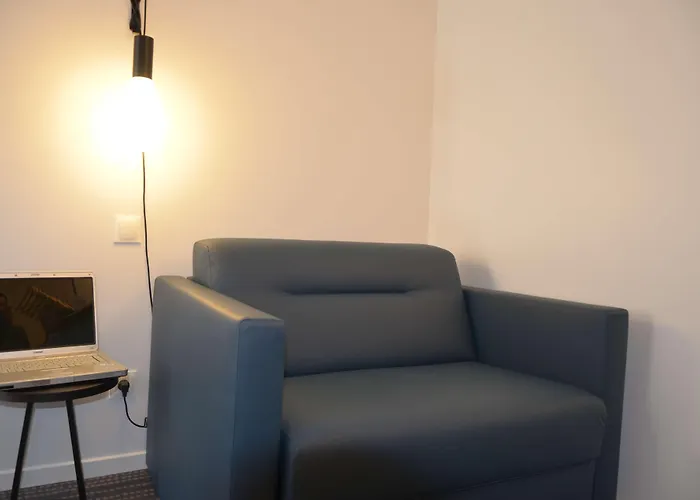 Отель Kyriad Centre - Restaurant Moze