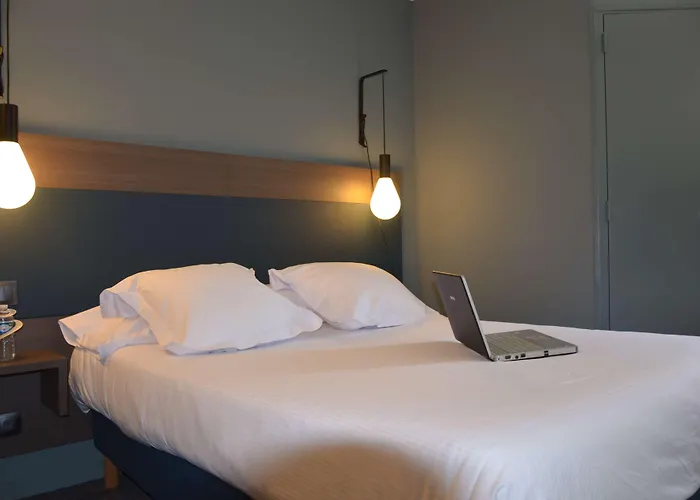 Kyriad Centre - Restaurant Moze