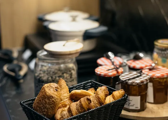 Kyriad Centre - Restaurant Moze Мец