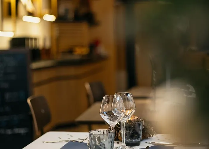 Kyriad Centre - Restaurant Moze 3* Mety