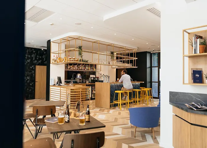 Kyriad Centre - Restaurant Moze 3* Мец